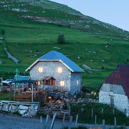 Guesthouse Letnja Basta Gornji Lukomir Exteriér fotografie